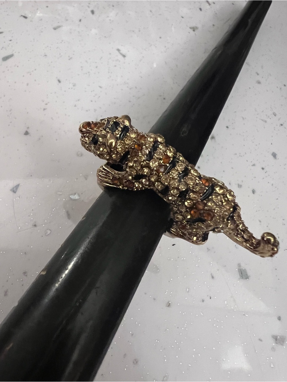 Gold Crystal Leopard Reptile Ring - Fashion Jewelry